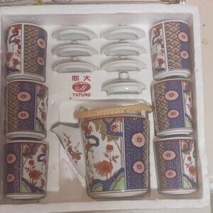 Vintage Tatung Tea Set Teapot And 6 Cups Chinese Porcelain Made In Taiwan